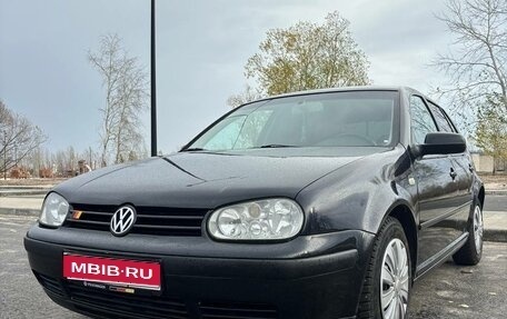 Volkswagen Golf IV, 2001 год, 350 000 рублей, 1 фотография