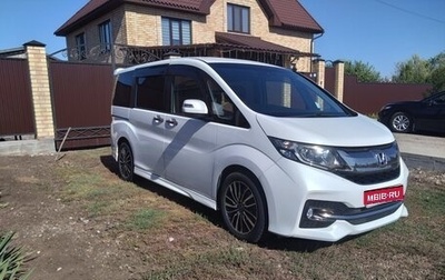 Honda Stepwgn IV, 2016 год, 1 990 000 рублей, 1 фотография