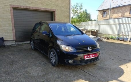 Volkswagen Golf Plus II, 2011 год, 670 000 рублей, 1 фотография