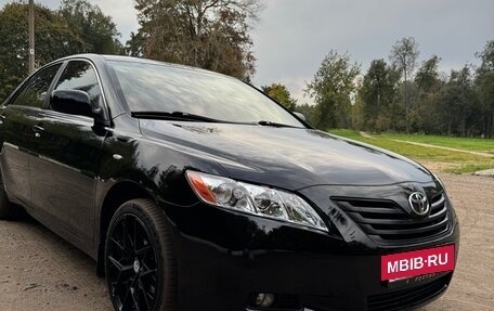 Toyota Camry, 2007 год, 1 150 000 рублей, 4 фотография