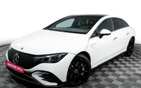 Mercedes-Benz EQE, 2022 год, 5 995 000 рублей, 17 фотография