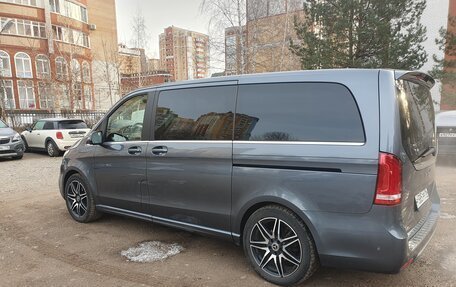 Mercedes-Benz V-Класс, 2018 год, 5 500 000 рублей, 4 фотография