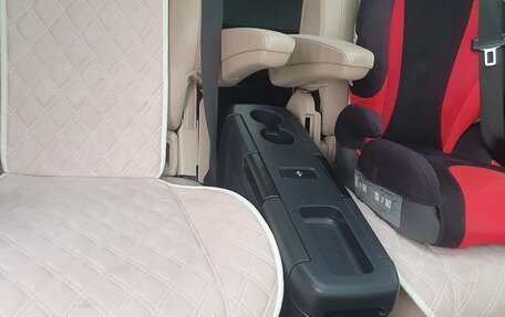 Mercedes-Benz V-Класс, 2018 год, 5 500 000 рублей, 20 фотография