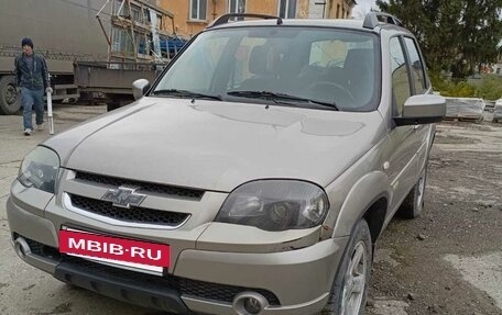 Chevrolet Niva I рестайлинг, 2016 год, 630 000 рублей, 9 фотография