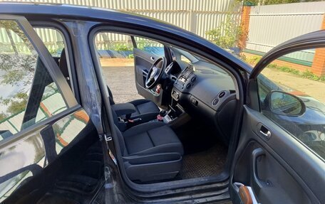 Volkswagen Golf Plus II, 2011 год, 670 000 рублей, 7 фотография