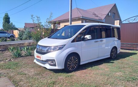 Honda Stepwgn IV, 2016 год, 1 990 000 рублей, 5 фотография