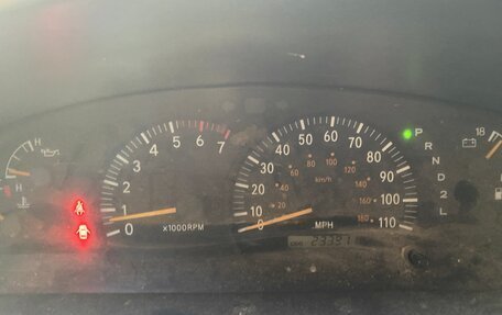 Toyota Tundra II, 2000 год, 1 560 000 рублей, 14 фотография