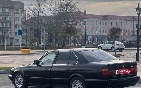 BMW 5 серия, 1990 год, 300 000 рублей, 4 фотография
