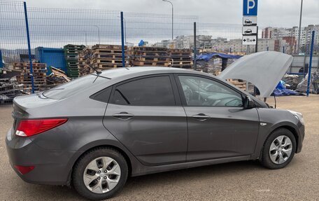 Hyundai Solaris II рестайлинг, 2014 год, 720 000 рублей, 3 фотография