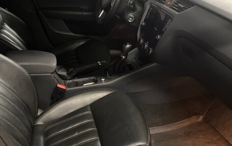 Skoda Octavia, 2017 год, 2 220 000 рублей, 14 фотография