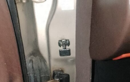 Mercedes-Benz W124, 1989 год, 500 000 рублей, 14 фотография