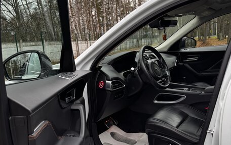 Jaguar F-Pace, 2019 год, 3 200 000 рублей, 8 фотография