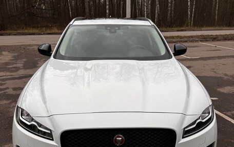 Jaguar F-Pace, 2019 год, 3 200 000 рублей, 14 фотография