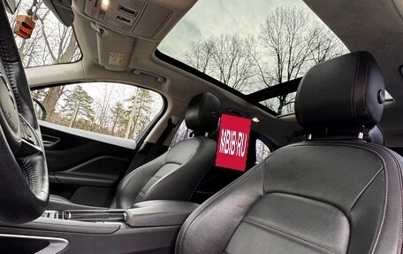 Jaguar F-Pace, 2019 год, 3 200 000 рублей, 17 фотография