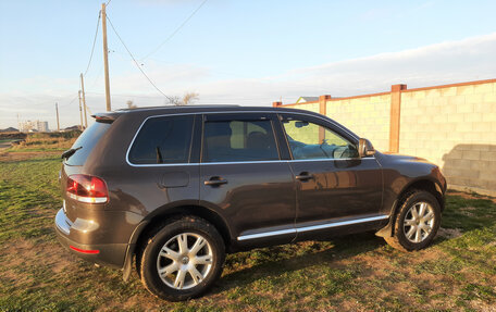 Volkswagen Touareg III, 2008 год, 1 070 000 рублей, 2 фотография