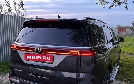 KIA Carnival, 2020 год, 2 220 000 рублей, 3 фотография