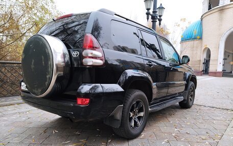 Toyota Land Cruiser Prado 120 рестайлинг, 2007 год, 1 711 000 рублей, 4 фотография