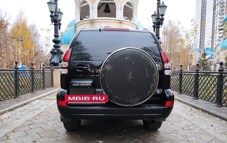 Toyota Land Cruiser Prado 120 рестайлинг, 2007 год, 1 711 000 рублей, 6 фотография