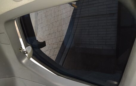 Toyota Land Cruiser Prado 120 рестайлинг, 2007 год, 1 711 000 рублей, 16 фотография