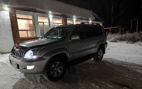 Toyota Land Cruiser Prado 120 рестайлинг, 2004 год, 1 450 000 рублей, 3 фотография
