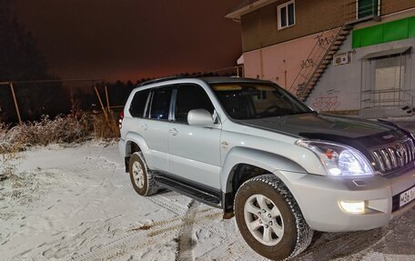 Toyota Land Cruiser Prado 120 рестайлинг, 2004 год, 1 450 000 рублей, 2 фотография
