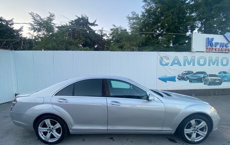 Mercedes-Benz S-Класс, 2005 год, 1 400 000 рублей, 2 фотография