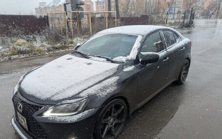 Lexus IS II рестайлинг 2, 2006 год, 1 500 000 рублей, 2 фотография