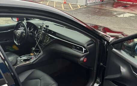 Toyota Camry, 2020 год, 3 200 000 рублей, 4 фотография