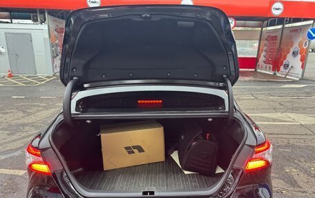 Toyota Camry, 2020 год, 3 200 000 рублей, 10 фотография