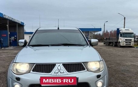 Mitsubishi L200 IV рестайлинг, 2012 год, 1 550 000 рублей, 1 фотография