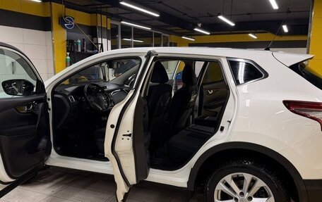 Nissan Qashqai, 2014 год, 1 720 000 рублей, 2 фотография