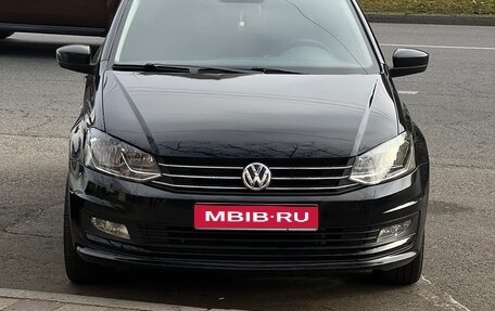 Volkswagen Polo VI (EU Market), 2015 год, 840 000 рублей, 1 фотография