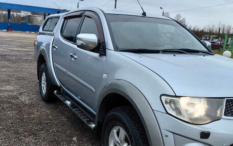Mitsubishi L200 IV рестайлинг, 2012 год, 1 550 000 рублей, 3 фотография