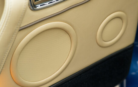 Bentley Azure II, 1997 год, 14 000 000 рублей, 38 фотография