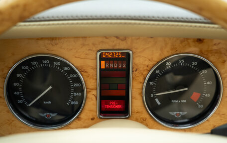 Bentley Azure II, 1997 год, 14 000 000 рублей, 36 фотография