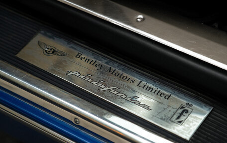 Bentley Azure II, 1997 год, 14 000 000 рублей, 39 фотография