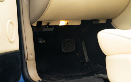 Bentley Azure II, 1997 год, 14 000 000 рублей, 40 фотография