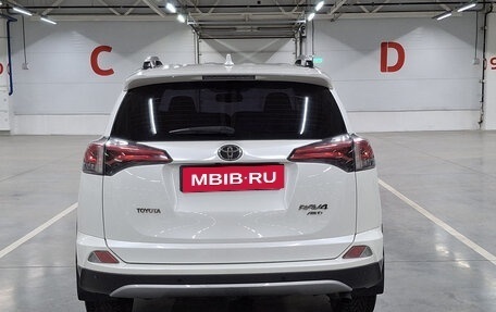 Toyota RAV4, 2017 год, 2 160 000 рублей, 7 фотография