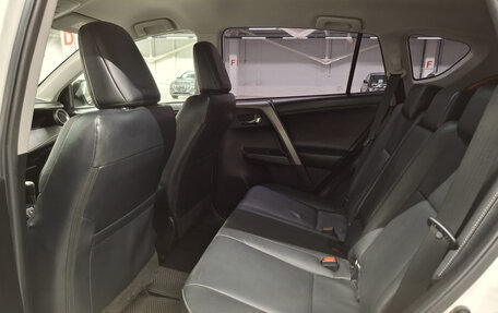 Toyota RAV4, 2017 год, 2 160 000 рублей, 15 фотография