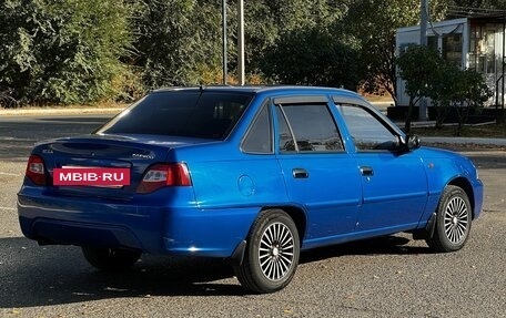 Daewoo Nexia I рестайлинг, 2010 год, 250 000 рублей, 7 фотография