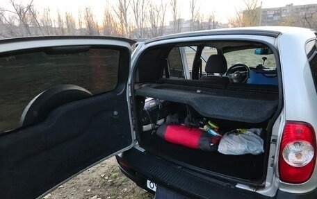 Chevrolet Niva I рестайлинг, 2011 год, 720 000 рублей, 2 фотография