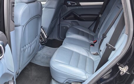 Porsche Cayenne III, 2011 год, 1 700 000 рублей, 9 фотография