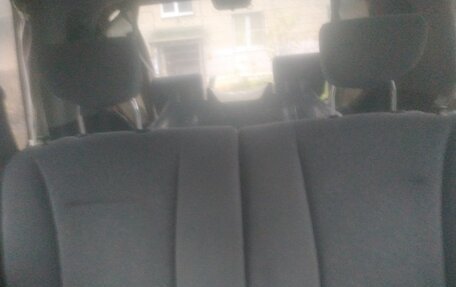 Honda Mobilio I, 2002 год, 345 000 рублей, 9 фотография