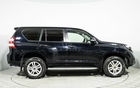 Toyota Land Cruiser Prado 150 рестайлинг 2, 2015 год, 2 689 898 рублей, 4 фотография