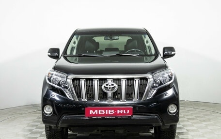 Toyota Land Cruiser Prado 150 рестайлинг 2, 2015 год, 2 689 898 рублей, 2 фотография