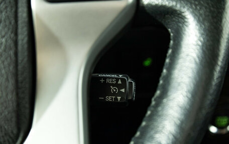 Toyota Land Cruiser Prado 150 рестайлинг 2, 2015 год, 2 689 898 рублей, 19 фотография