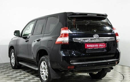 Toyota Land Cruiser Prado 150 рестайлинг 2, 2015 год, 2 689 898 рублей, 7 фотография