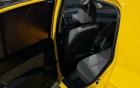 Hyundai Getz I рестайлинг, 2004 год, 200 000 рублей, 2 фотография