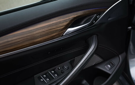 BMW 5 серия, 2018 год, 3 790 000 рублей, 14 фотография