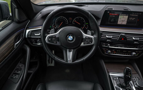 BMW 5 серия, 2018 год, 3 790 000 рублей, 11 фотография